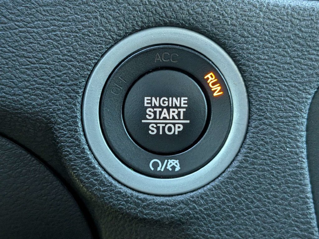 Used 2023 Dodge Charger SXT AWD/4WD image 25