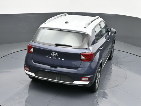 Used 2023 Hyundai Venue Limited w/ Cargo Package image 36