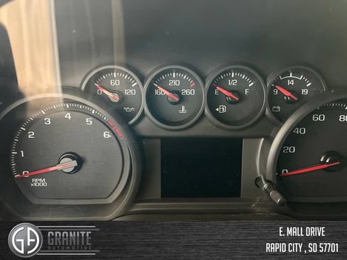 Used 2020 Chevrolet Silverado 1500 Custom Trail Boss w/ Custom Convenience Package AWD/4WD image 11