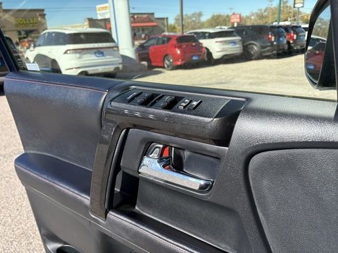 Used 2022 Toyota 4Runner TRD Off-Road Premium w/ Moonroof Package image 29