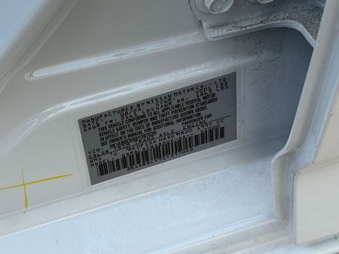 Used 2025 Nissan Sentra SV FWD image 29