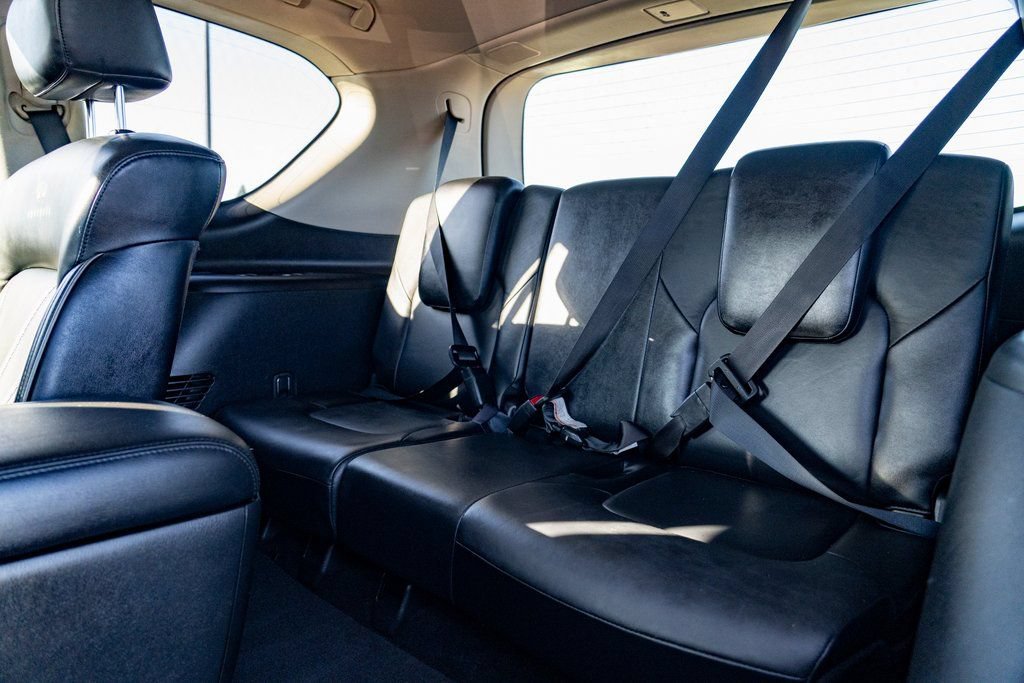 Used 2012 INFINITI QX56 4WD image 24