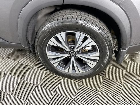 Certified 2021 Nissan Rogue SV w/ Premium Package AWD/4WD image 36