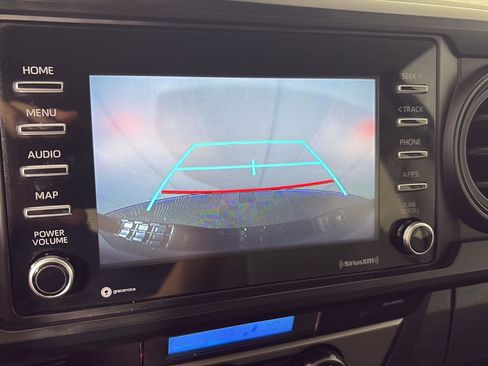 Used 2022 Toyota Tacoma SR AWD/4WD image 12