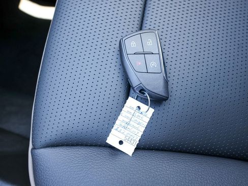 New 2026 GMC Canyon Denali image 26