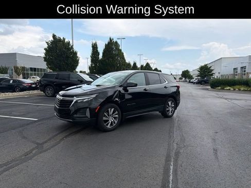 Used 2022 Chevrolet Equinox LT FWD image 2