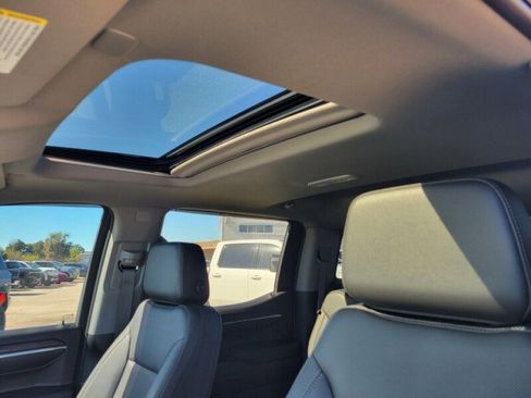 Used 2023 GMC Sierra 1500 SLT w/ SLT Premium Plus Package image 26