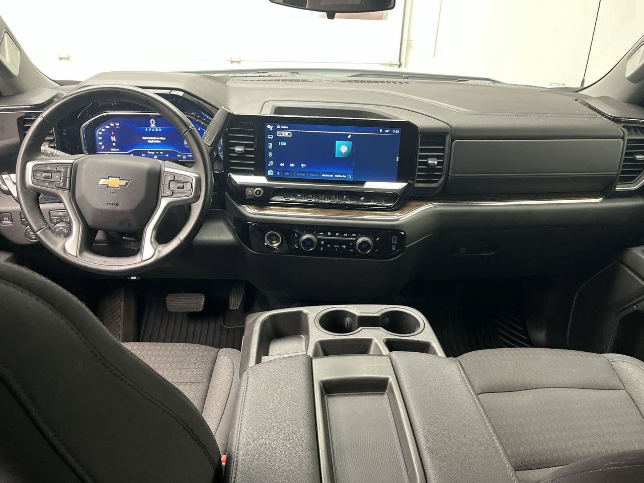 Certified 2023 Chevrolet Silverado 1500 LT AWD/4WD image 4