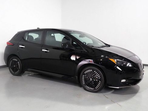 Used 2024 Nissan Leaf SV Plus image 1