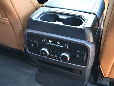 Certified 2024 Ford Expedition Platinum AWD/4WD image 38