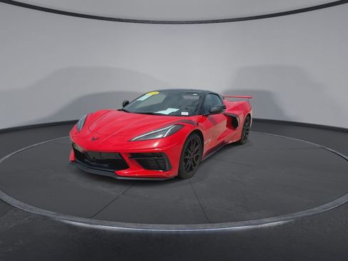 Used 2023 Chevrolet Corvette Stingray Premium Conv w/ Z51 Performance Package RWD image 4