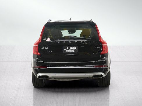 Used 2017 Volvo XC90 T6 Momentum w/ Vision Package AWD/4WD image 4
