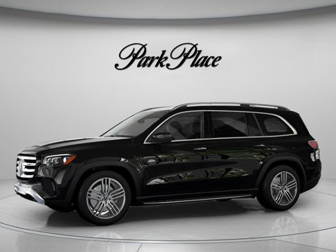 New 2026 Mercedes-Benz GLS 450 4MATIC image 5