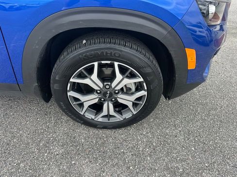 Used 2023 Kia Seltos EX image 4