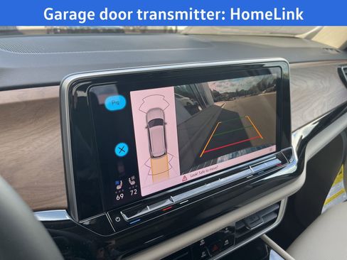 New 2026 Volkswagen Atlas SE FWD image 16