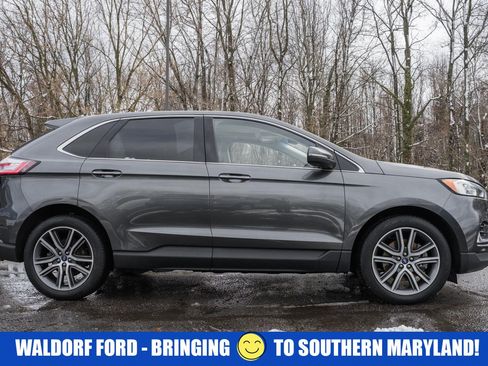 Used 2019 Ford Edge Titanium w/ Cold Weather Package image 3