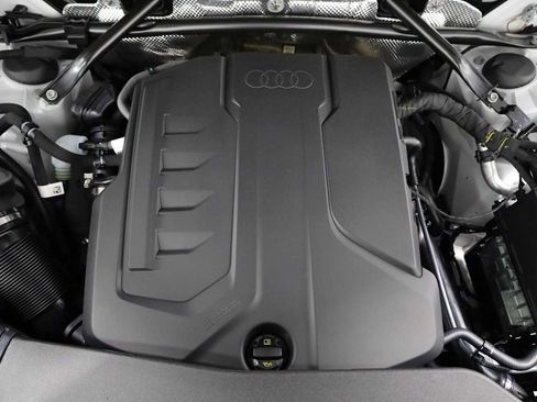 New 2025 Audi Q5 Premium Plus image 40