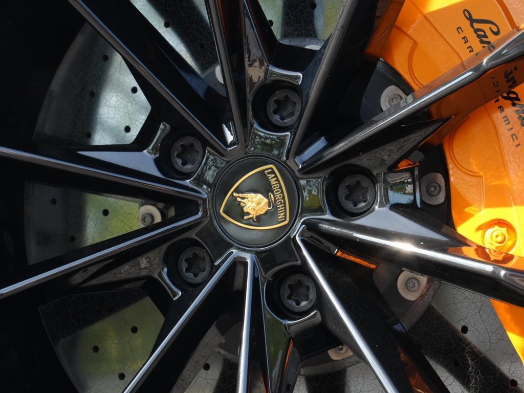 Used 2023 Lamborghini Urus S AWD/4WD image 8