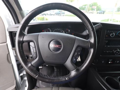 Used 2022 Chevrolet Express 2500 w/ Driver Convenience Package RWD image 17