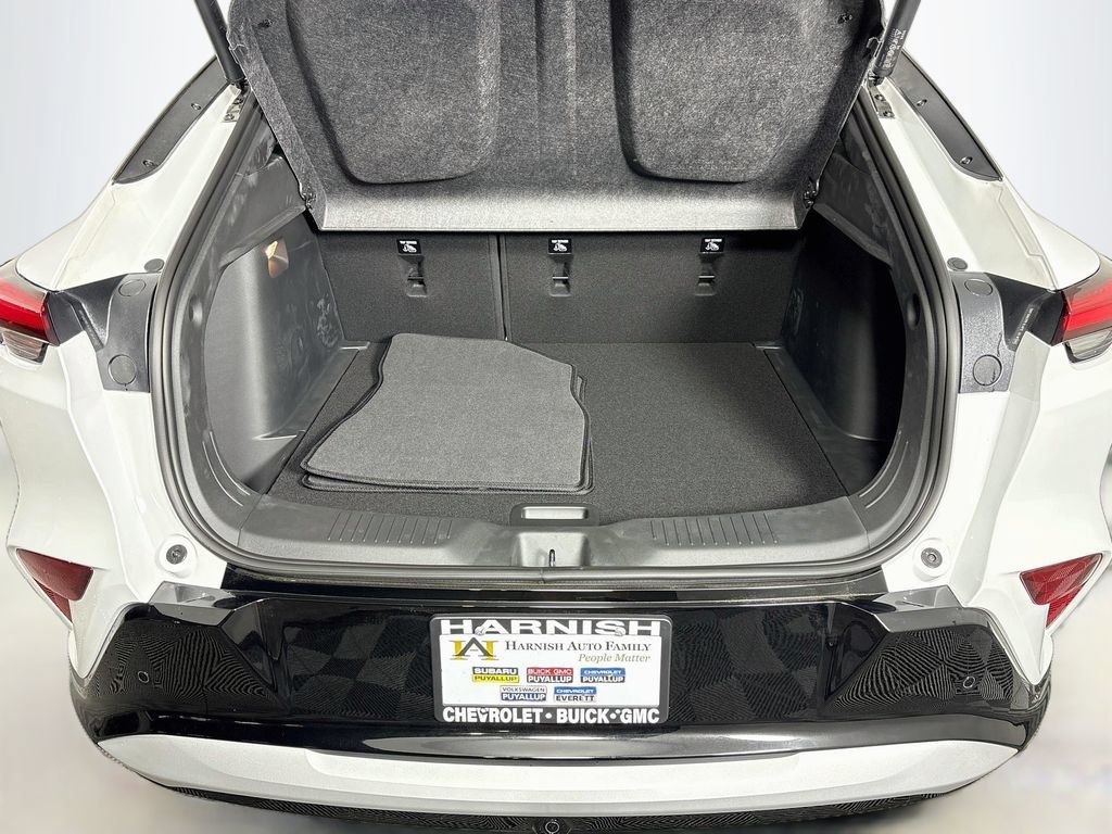 New 2026 Buick Envista Sport Touring w/ Convenience I Package FWD image 23