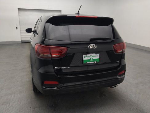 Used 2020 Kia Sorento LX image 6