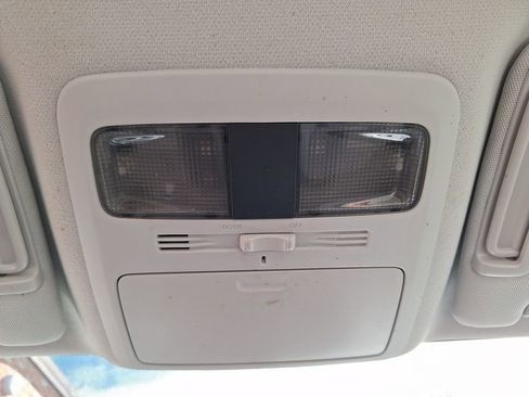 Used 2018 Subaru Forester 2.5i w/ Alloy Wheel Package image 23