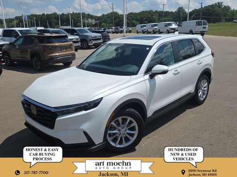 Used 2024 Honda CR-V EX image 1