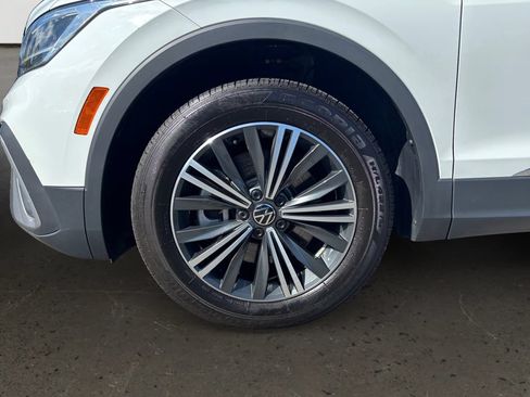 Used 2024 Volkswagen Tiguan Wolfsburg Edition FWD image 10