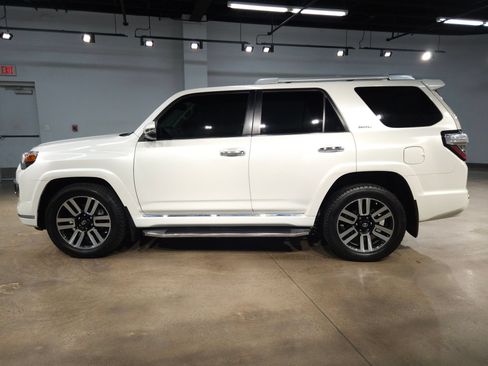 Used 2021 Toyota 4Runner Limited RWD image 4