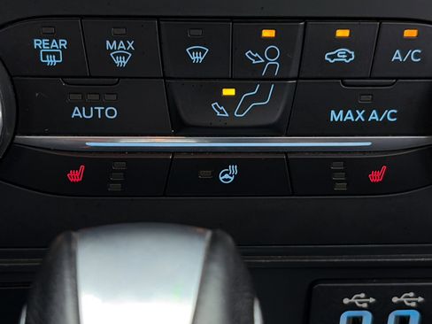 Used 2020 Ford EcoSport SES image 20