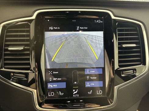 Used 2019 Volvo XC90 T6 R-Design w/ Advanced Package AWD/4WD image 17