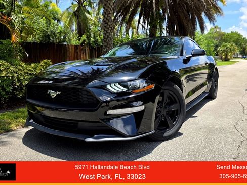 Used 2021 Ford Mustang Coupe RWD image 1