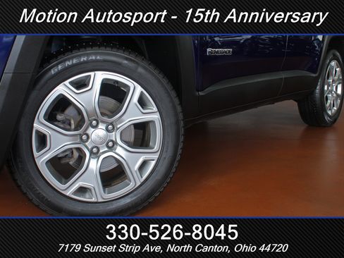 Used 2020 Jeep Renegade Limited AWD/4WD image 38