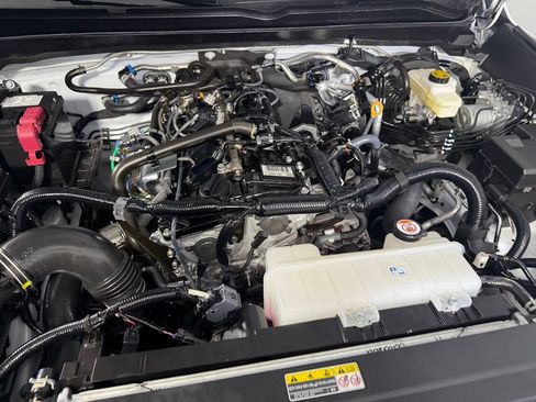 Used 2026 Toyota Tacoma SR5 AWD/4WD image 31