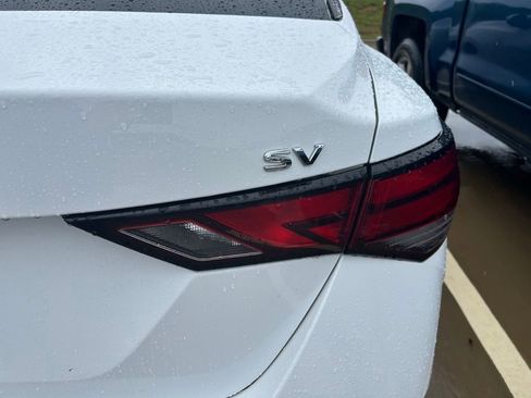 Used 2021 Nissan Sentra SV image 15