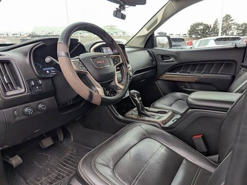 Used 2022 GMC Canyon Denali w/ Denali Black Edition Package image 22