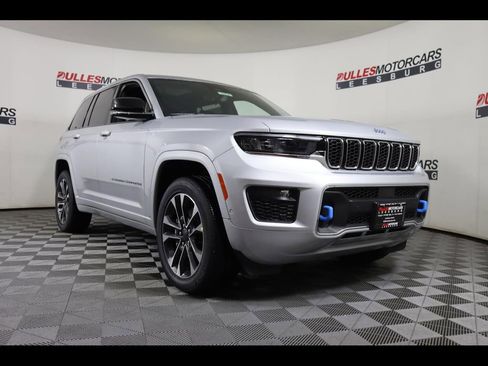 New 2024 Jeep Grand Cherokee Overland w/ Luxury Tech Group IV AWD/4WD image 1