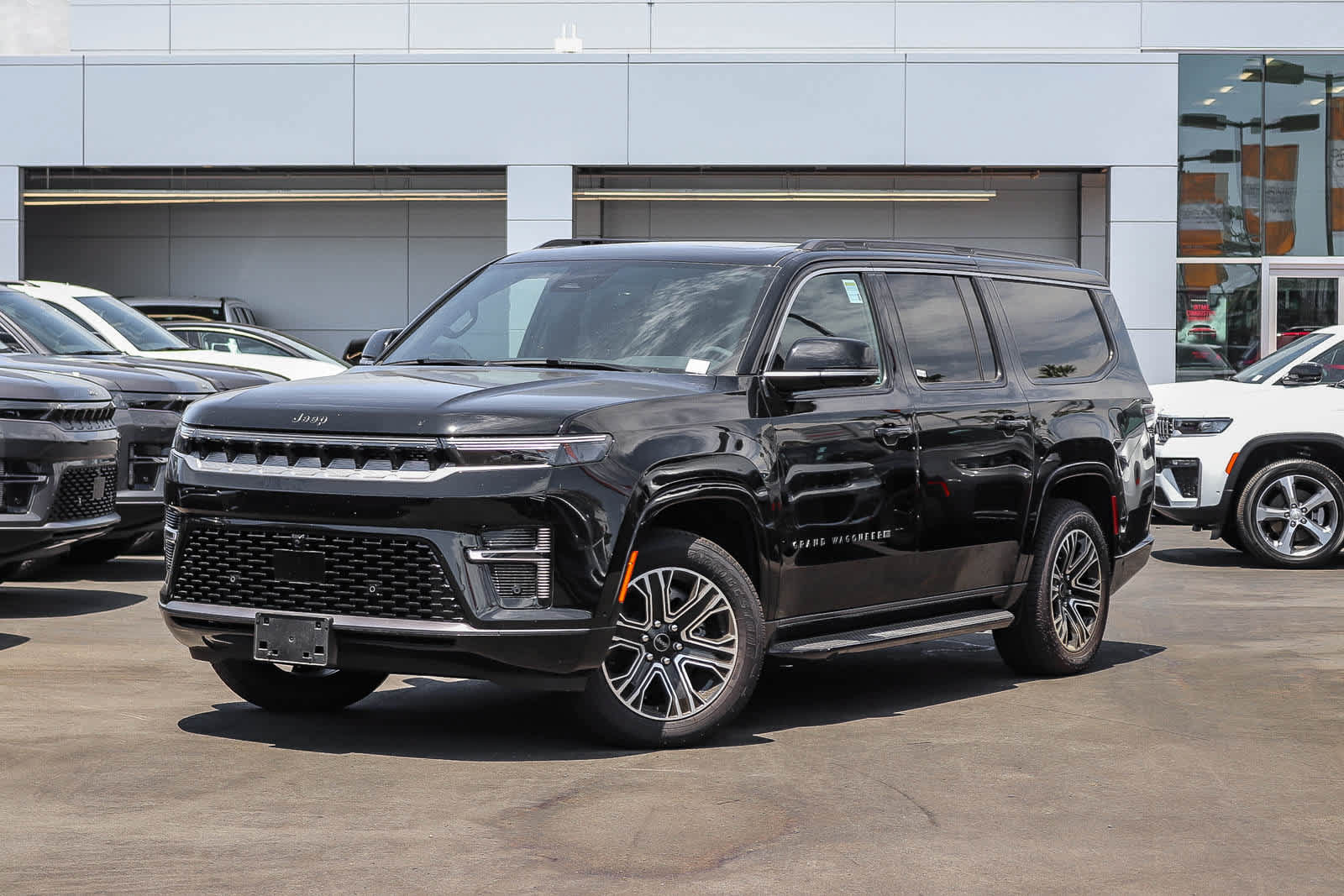 New 2026 Jeep Grand Wagoneer L 4WD w/ Premium Group I image 1