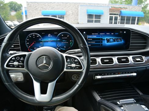 Used 2020 Mercedes-Benz GLE 350 image 29