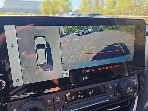 Certified 2026 Toyota Grand Highlander Platinum image 21