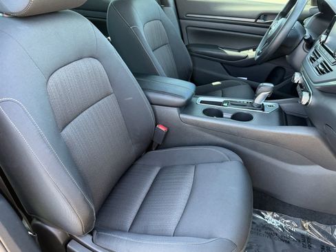 Certified 2024 Nissan Altima 2.5 S image 10