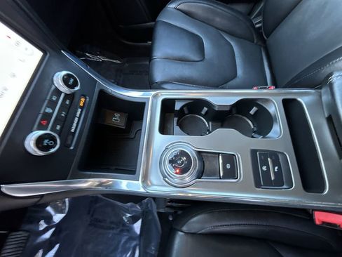 Certified 2022 Ford Edge Titanium image 20