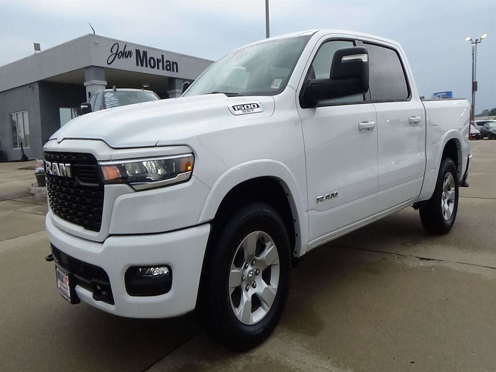 Used 2025 RAM 1500 Big Horn AWD/4WD image 2