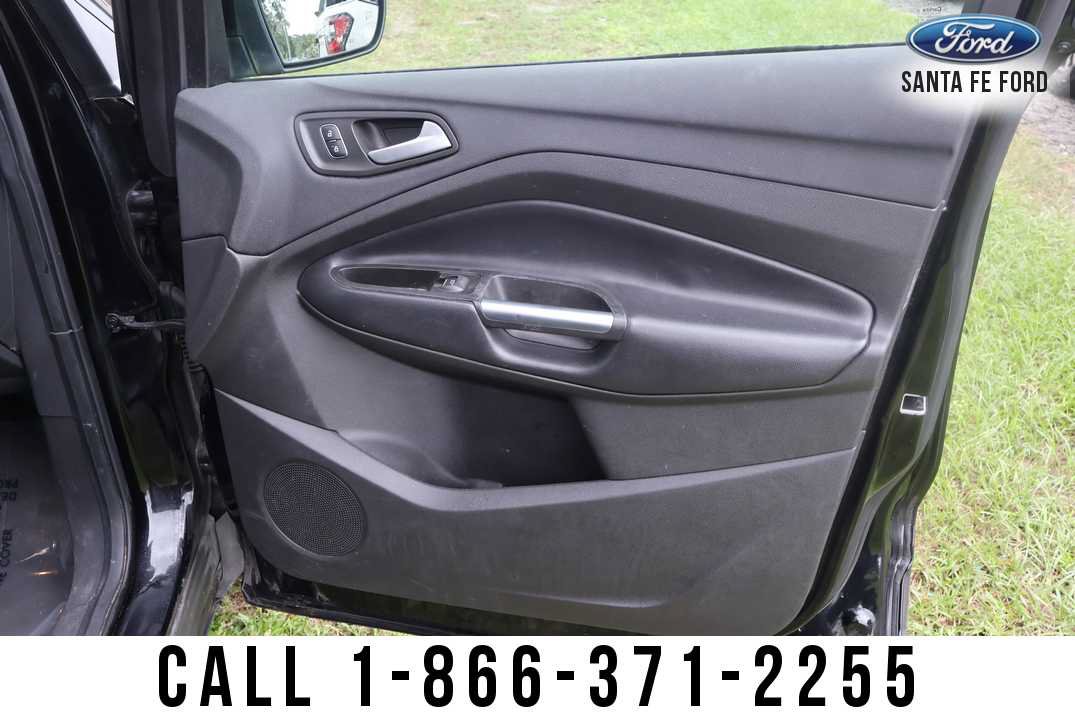 Used 2019 Ford Escape SEL AWD/4WD image 29