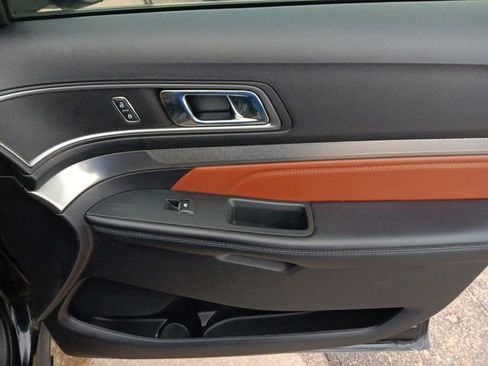 Used 2019 Ford Explorer XLT w/ Equipment Group 202A image 31