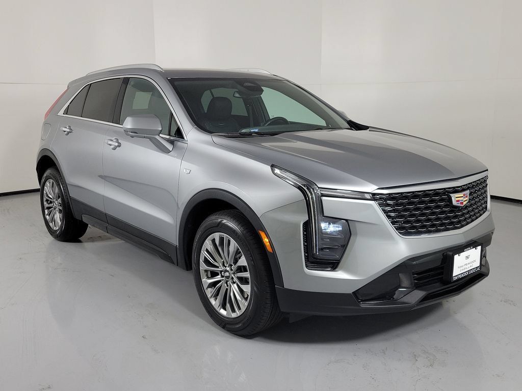 Certified 2025 Cadillac XT4 Premium Luxury FWD 360° Tour