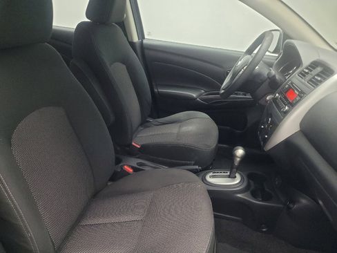 Used 2018 Nissan Versa SV FWD image 21
