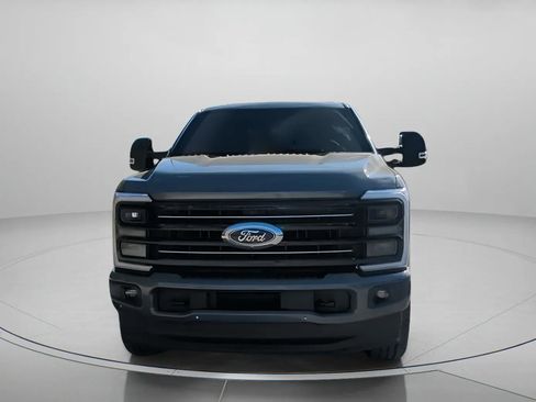 New 2026 Ford F350 Platinum w/ FX4 Off-Road Package image 8