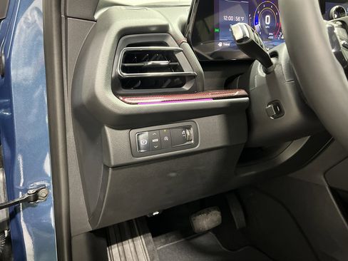 New 2026 Chevrolet Traverse RS image 16