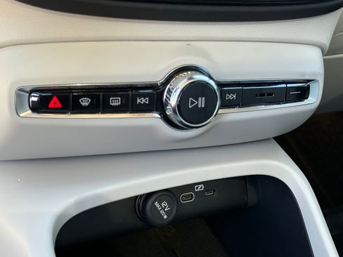 New 2026 Volvo XC40 B5 Plus w/ Protection Package Premier image 17